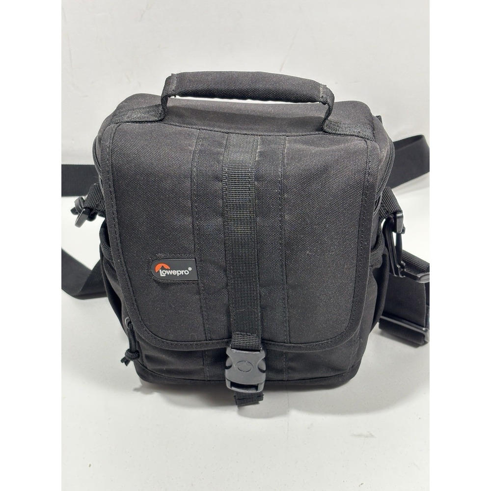 Lowepro Camera Bag Adventura 140 Black Nylon Travel Adventure Padded